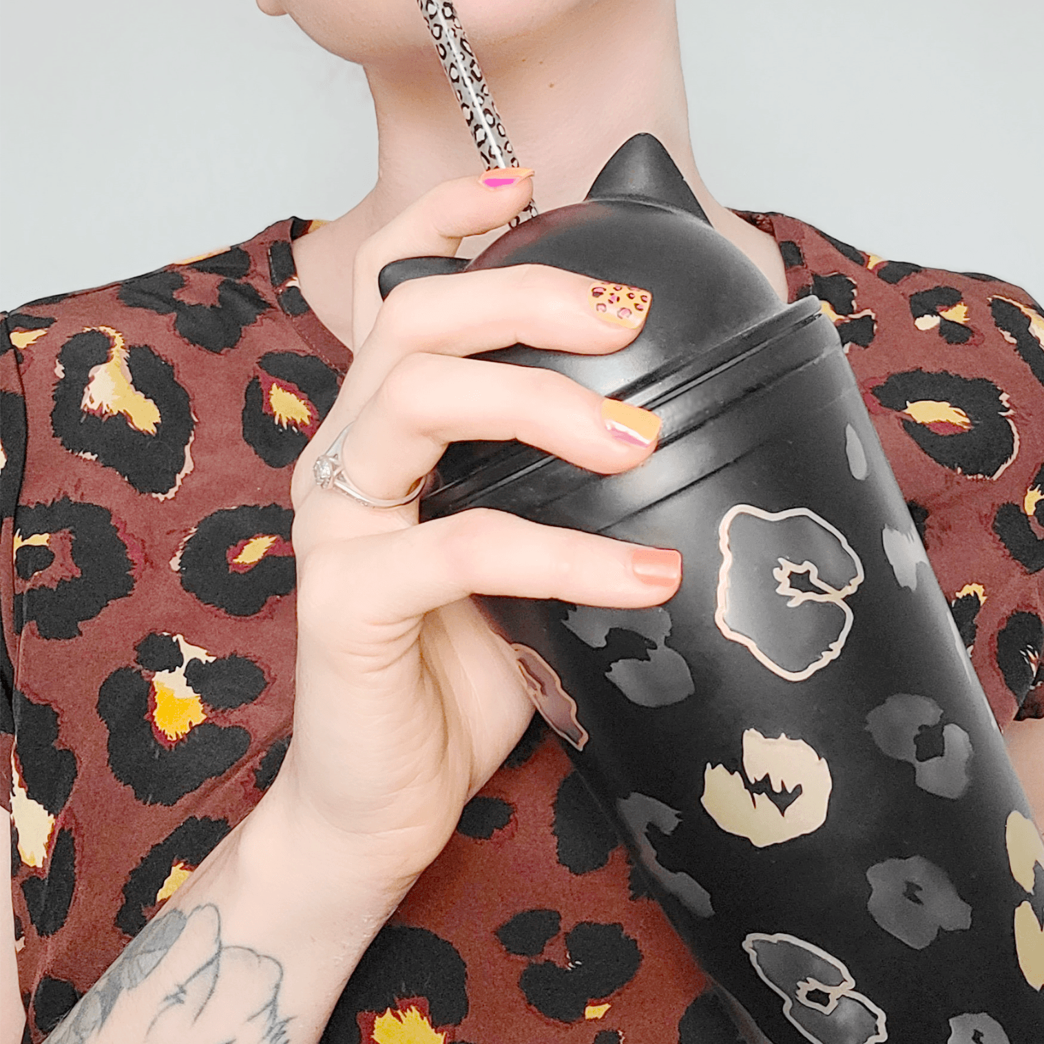 10" Reusable Plastic  Original Leopard Straws - Happyfox Supply Co